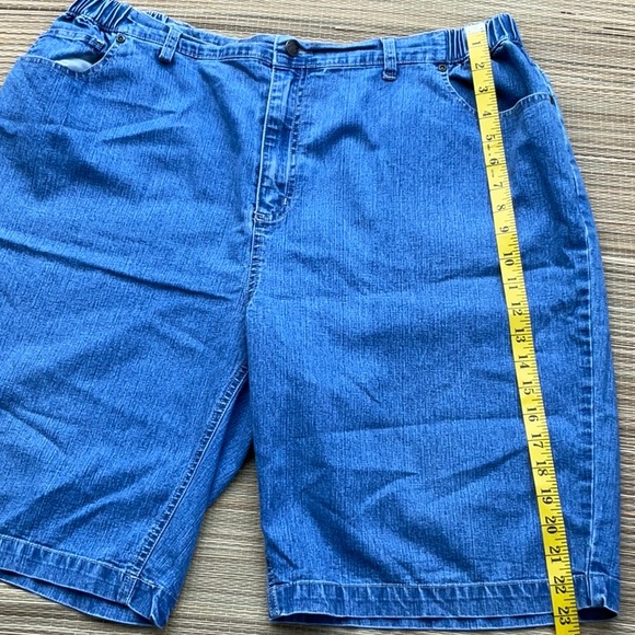 Bobbie Brooks Women Casual Blue Denim Shorts Size 2X - Picture 4 of 12